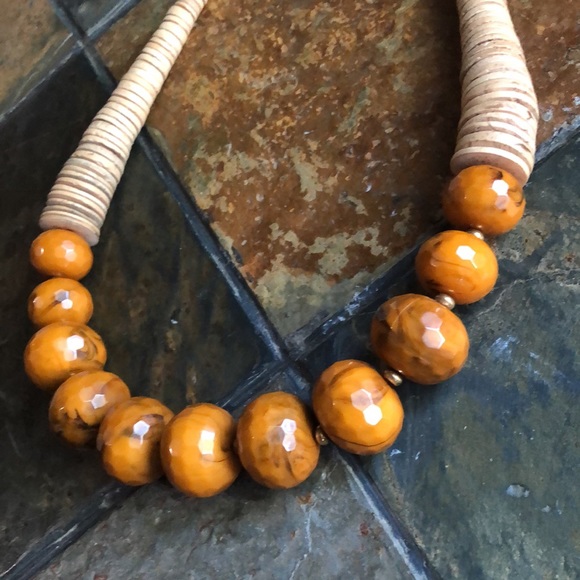 RJ Graziano Wood Faceted Beaded Statement Necklace Designer Vintage - Picture 6 of 6